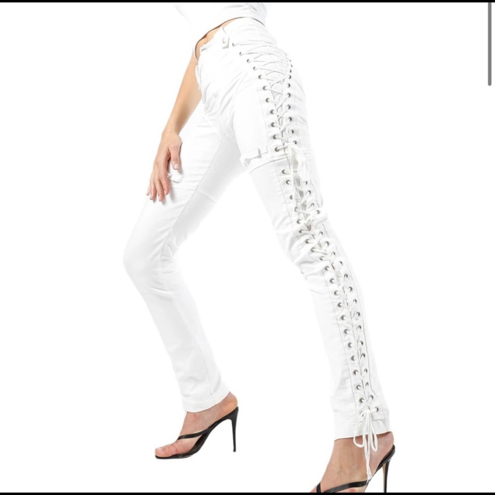 Gia jeans